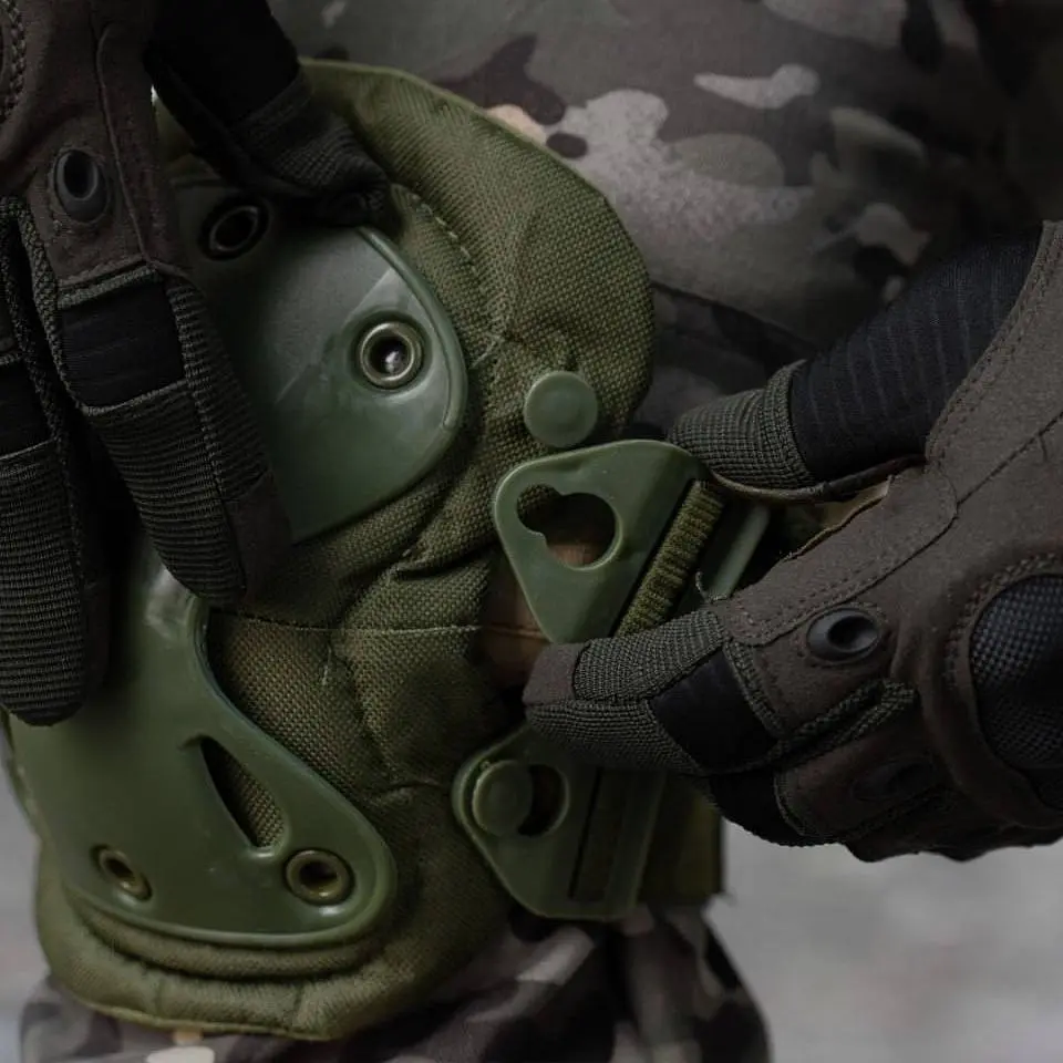 Набір наколінників та налокітників DEFENCE Оліва - фото 7