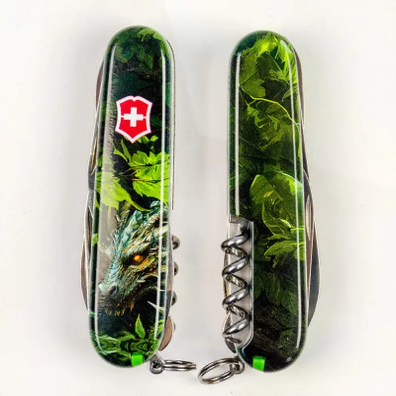 Ніж Victorinox Huntsman Zodiac 91 мм Зелений дерев'яний дракон (1.3713.3_Z3240p) - фото 12