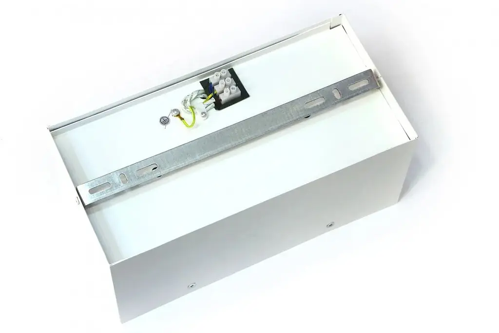Підсвітка Brille AL-720/2 AR111 WH 36-374 - фото 10