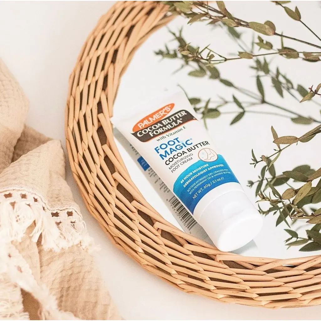 Тонізуючий крем для ніг Palmer's Cocoa Butter Formula з олією какао і перцевої м'яти 60 г - фото 3