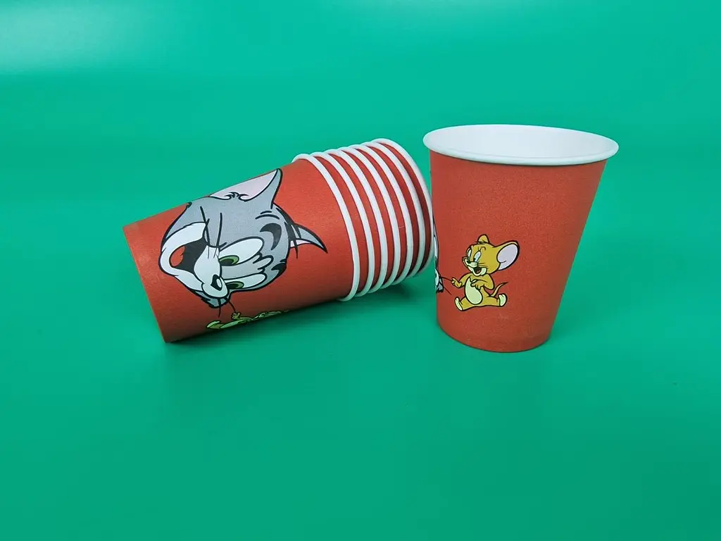 Паперові одноразові кольорові стакани об'єм 175 мл "Tom and Jerry" Маестро 50 шт/уп. - фото 3