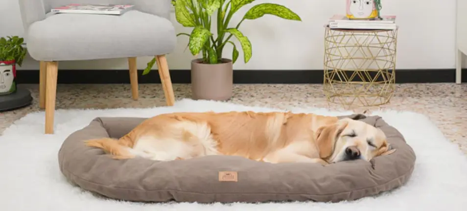 Подушка для собак та котів Ferplast Relax Microfleece 100/12 бежево-коричнева 100x63 см 83310021 - фото 3