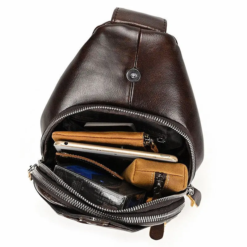 Чоловічий шкіряний рюкзак на одне плече 18х32х7 для міста TIDING BAG MK03983 коричневий 18 см - фото 7