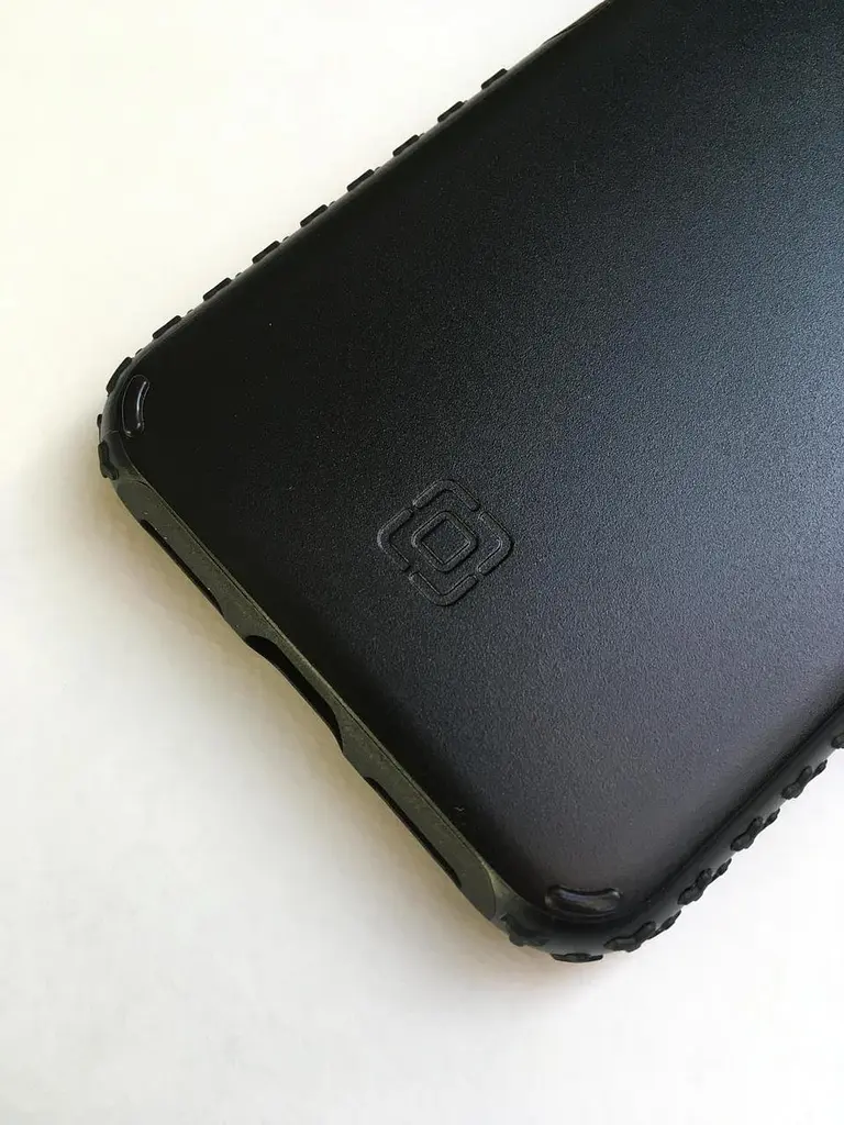 Протиударний чохол Incipio Grip GG-086-BLK для Google Pixel 5 (6") Black - фото 3