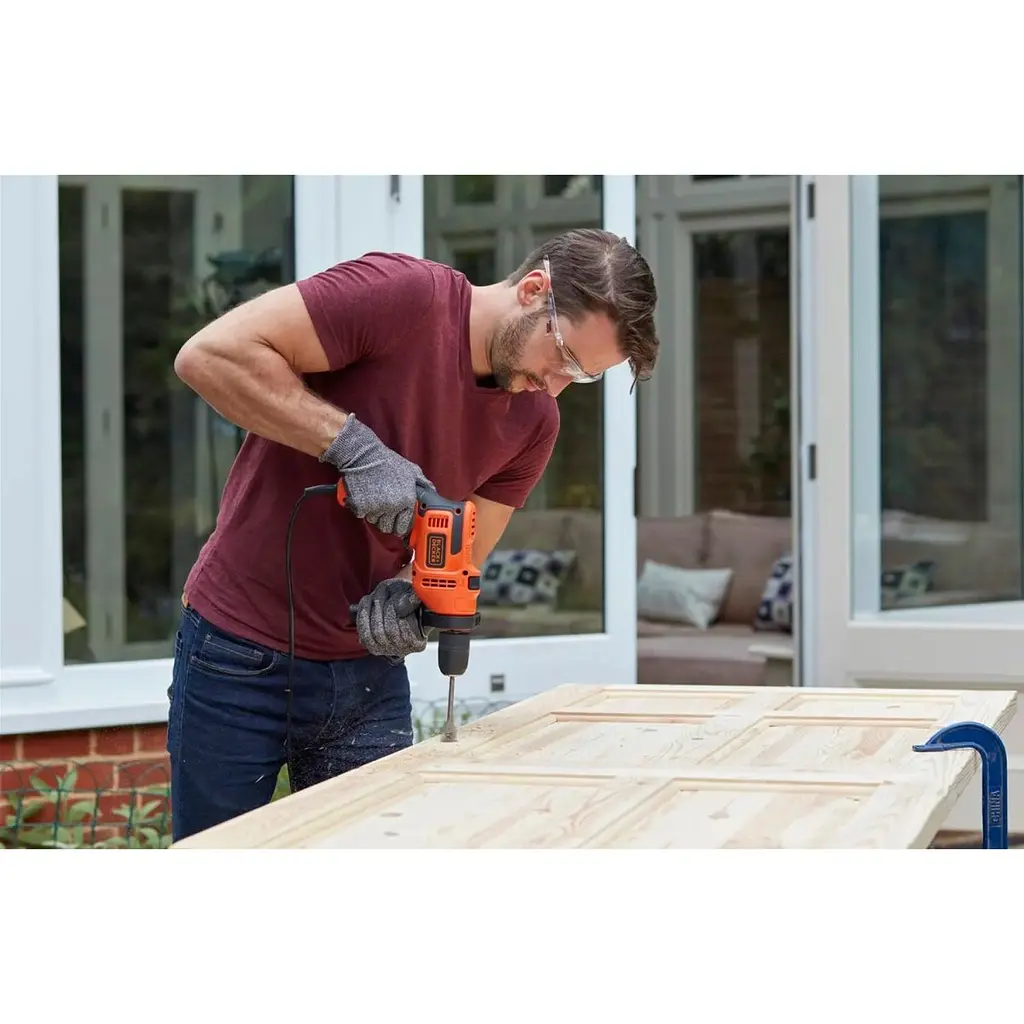 Дрель ударная Black+Decker BEH200 [119554] - фото 4