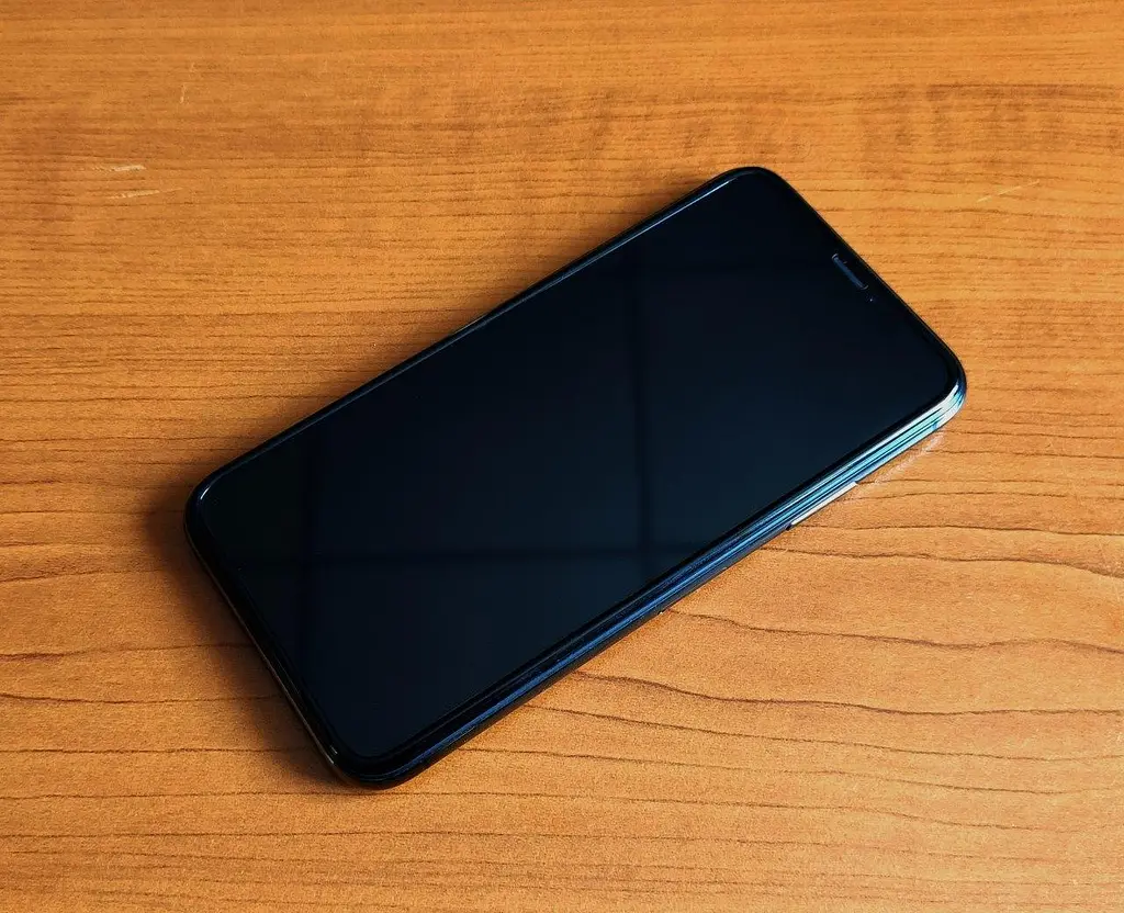 Захисне скло King Kong для iPhone 13 mini/13/13 Pro з протиударною крайкою - фото 5
