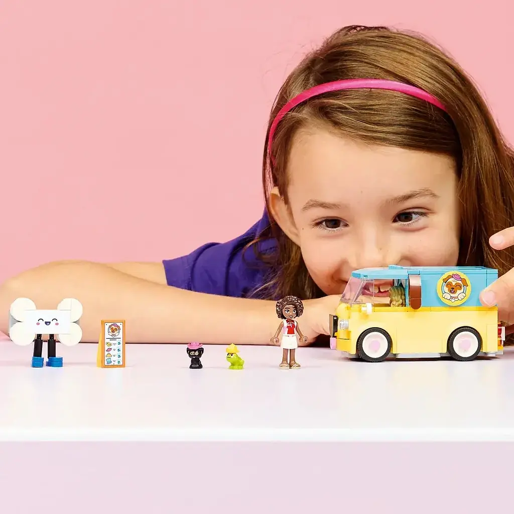 Конструктор LEGO Friends Фургон с аксессуарами для любимцев 237 деталей (42678) - фото 14