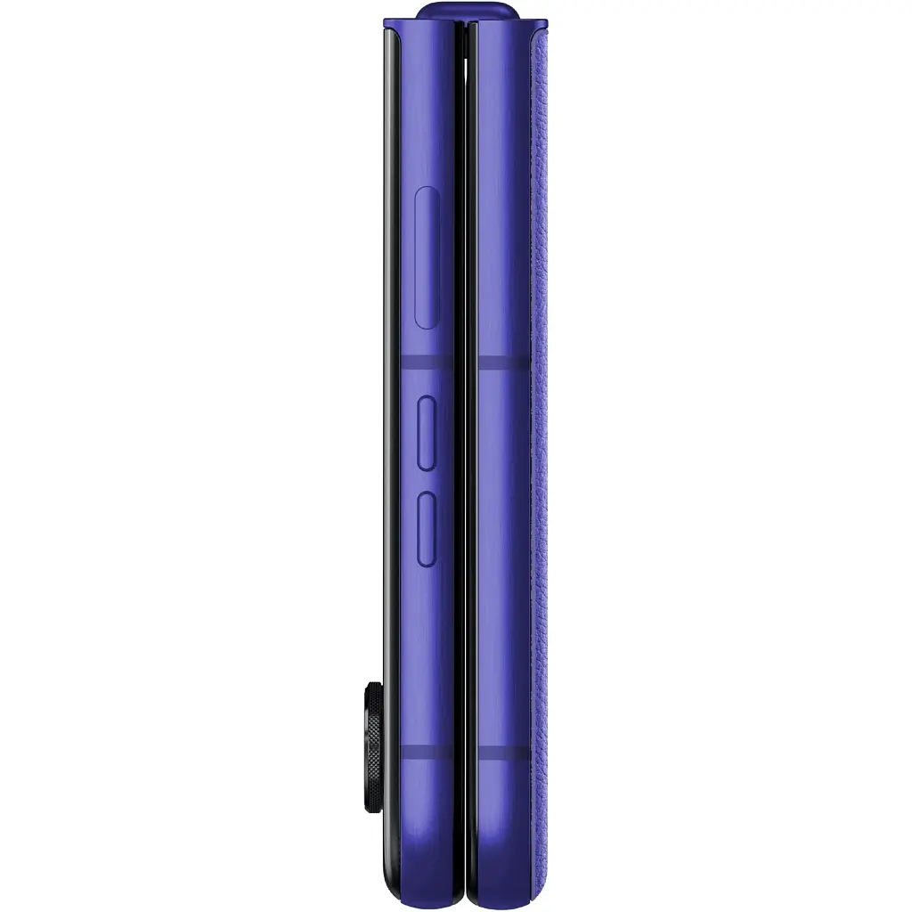 Мобільний телефон Motorola Razr 70 Ultra 16/512GB Orient Blue (PBB20002PL) - фото 10