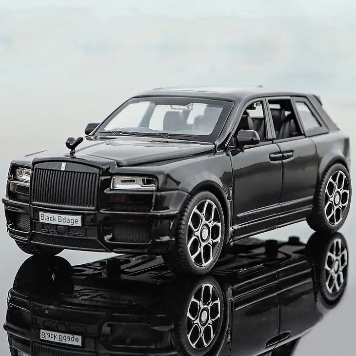 Колекційна металева модель автомобіля АвтоЕксперт Rolls-Royce Cullinan Black Badge з інерцією, світлом та звуком 1:32 - фото 3