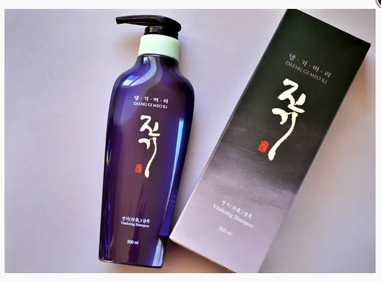 Регенерируючий шампунь DAENG GI MEO RI VITALIZING SHAMPOO 300 ml - фото 2