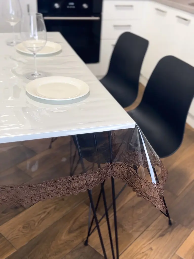 Силиконовая скатерть с коричневым кружевом 7 см 120х100 см - фото 3