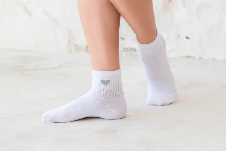 Набір шкарпеток 2 пари з принтом серце. Безшовні ORGANIC cotton JILL ANTONY 35-37 - фото 4
