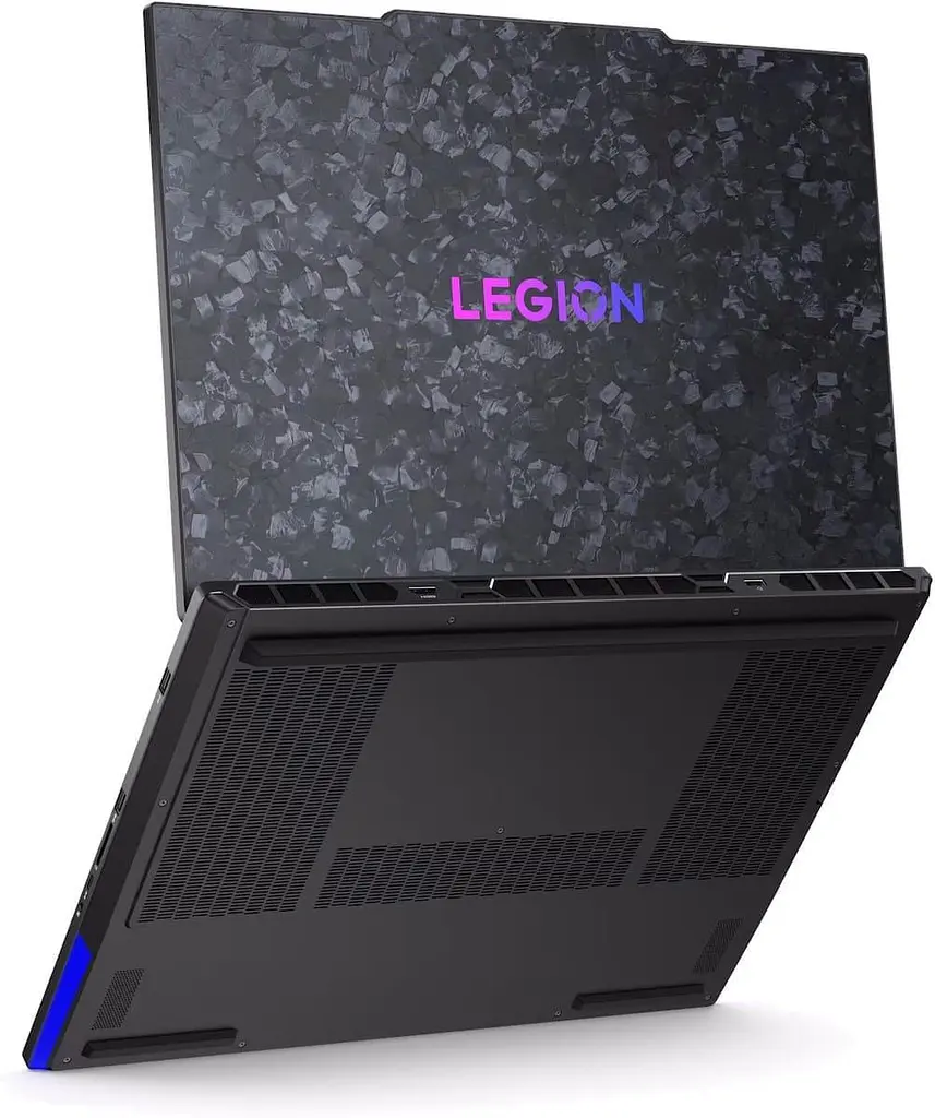 Ноутбук Lenovo Legion 9 18IAX10 (18 4K IPS 240 Hz, Intel U9-275HX, 192 GB, 4 TB, RTX 5090, W11P) Eclipse Black (83EY003QSC) - фото 8