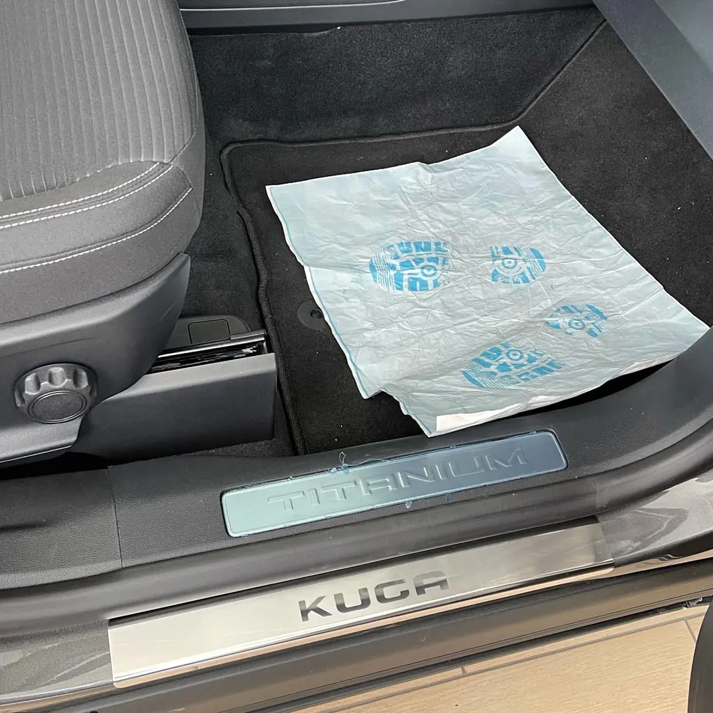 Накладки на пороги для Ford Kuga / Escape 2013-2019 Нержавіюча сталь із загином та Логотипом 4 шт (Premium P-FO41) - фото 4