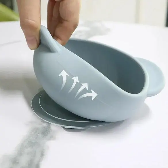 Набір силіконового дитячого посуду Cheeks для прикорму на присосках із харчового силікону темно рожевий з гризунком прорізувачем-брязкальцем  duplication - фото 3