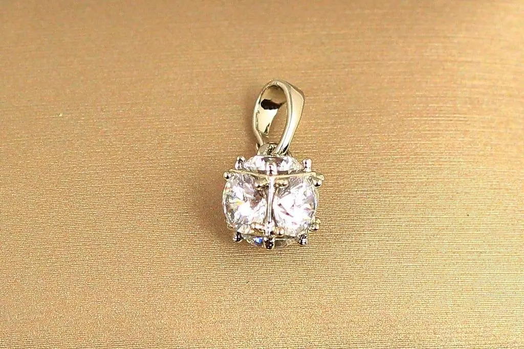 Кулон Xuping Jewelry фіаніт в кубику сріблястий