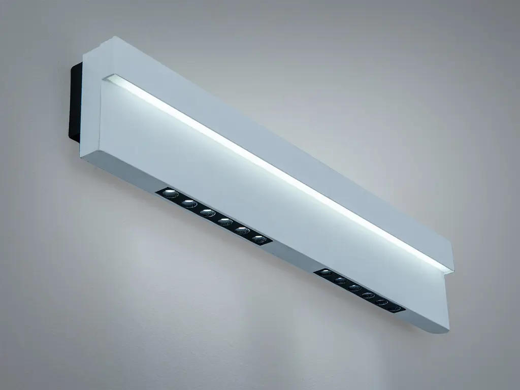 Линейное бра LED Diasha 9646/S WH белый 18 Вт - фото 3