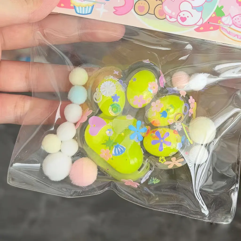 Сквіш антістрес UFT Squish Cat Paw кото лапка Transparent Lightgreen - фото 2