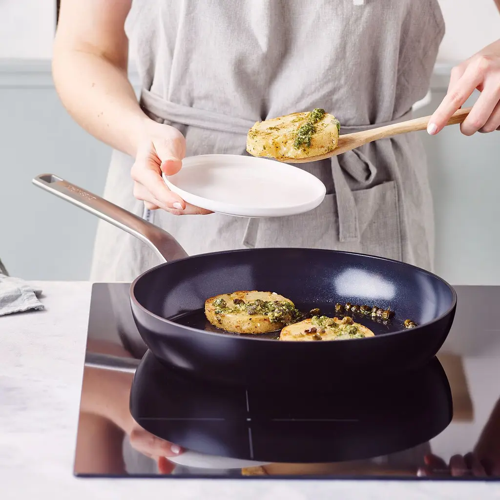 Сковорода GreenPan Evolution 28 см чорна (CC006387-001) - фото 5