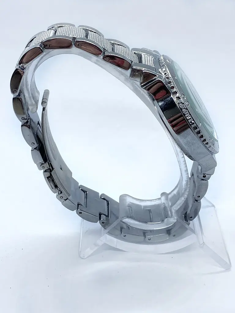 Наручний годинник жіночий Clockhouse Hilfiger Сріблястий (IBW901SO) - фото 5