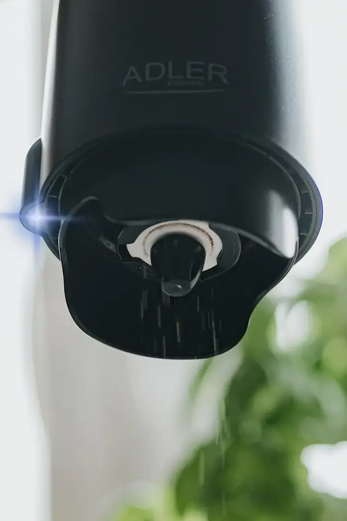 Измельчитель специй Adler AD 4449 с керамическими жерновами 3в1 USB электрический до 120 мин работы 150 мл - фото 6