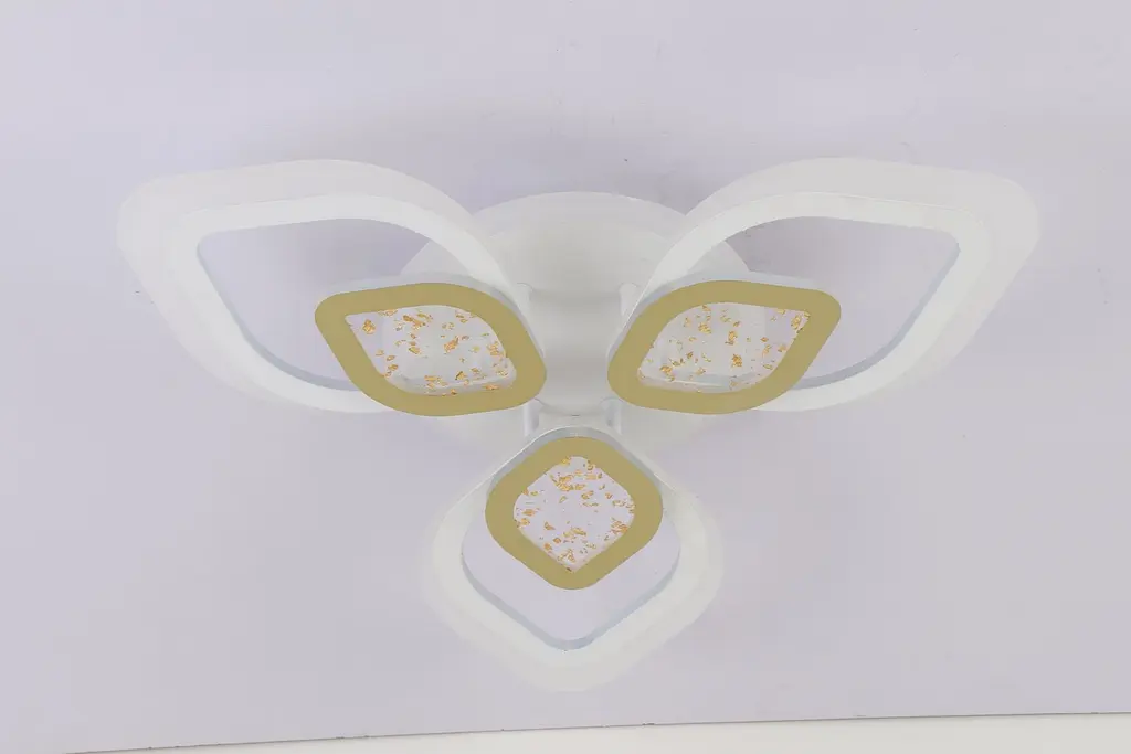 Люстра светодиодная Valeso V K29133-3 1 WT GD с пультом - фото 2