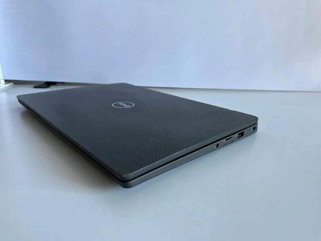 Ноутбук Dell Latitude 7300 13.3" (i5-8365U / 8GB / SSD 256GB / 1920х1080 IPS) Refurbished - фото 10