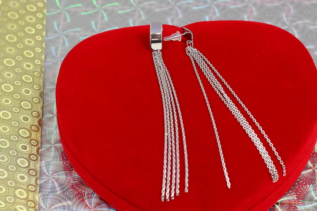 Сережки гвоздики Xuping Jewelry весняні струмки 12 см сріблясті - фото 3