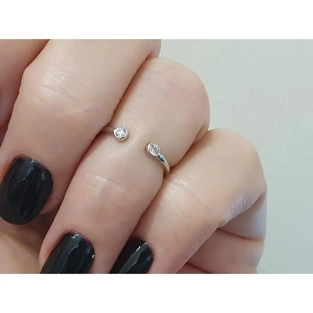 Срібне кільце Qvaliz з фіанітами. 901-00935 13,5 15,5 - фото 3