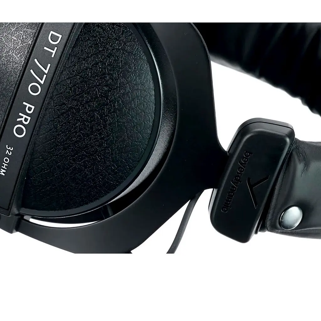 Навушники Beyerdynamic DT 770 Pro 32 Ohm (483664) [104717] - фото 4