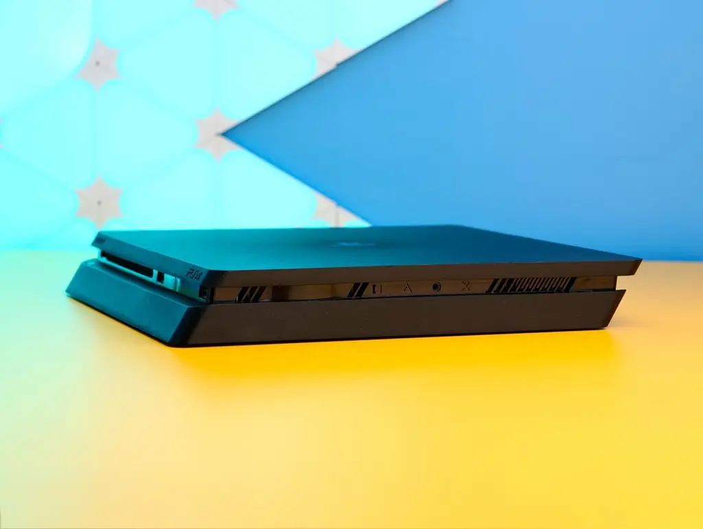 Ігрова консоль Sony PlayStation 4 Slim 1TB Black Б/У [173569] - фото 3