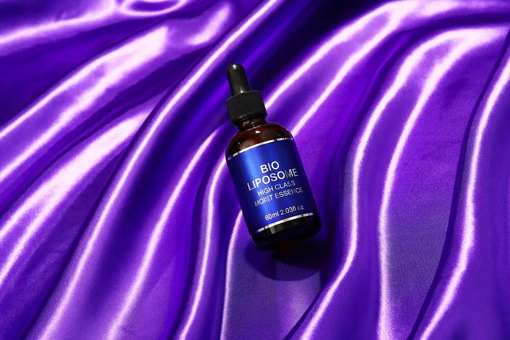 KOR JAPAN Bio Liposome High Class Moist Essence антивікова сироватка з біоліпосомами, 60 мл - фото 5