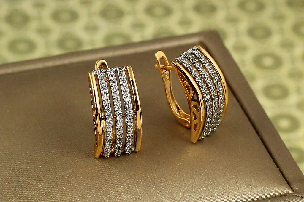 Сережки Xuping Jewelry бажання з родієм 1,8 см золотисті - фото 2