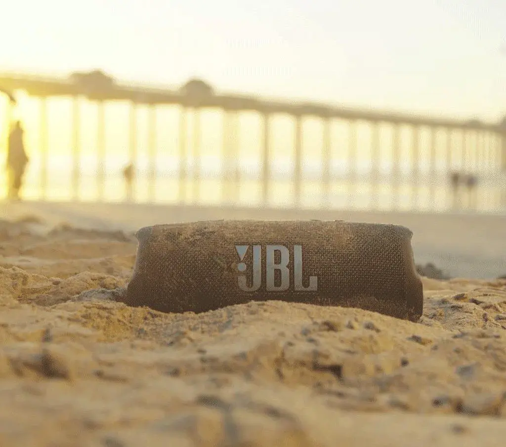 Портативна колонка JBL CHARGE5-BLK 40W PartyBoost Black - фото 13