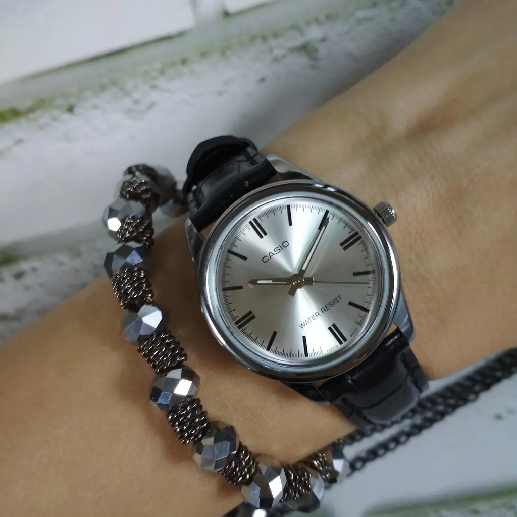 Годинник Casio LTP-V005L-7AUDF - фото 3