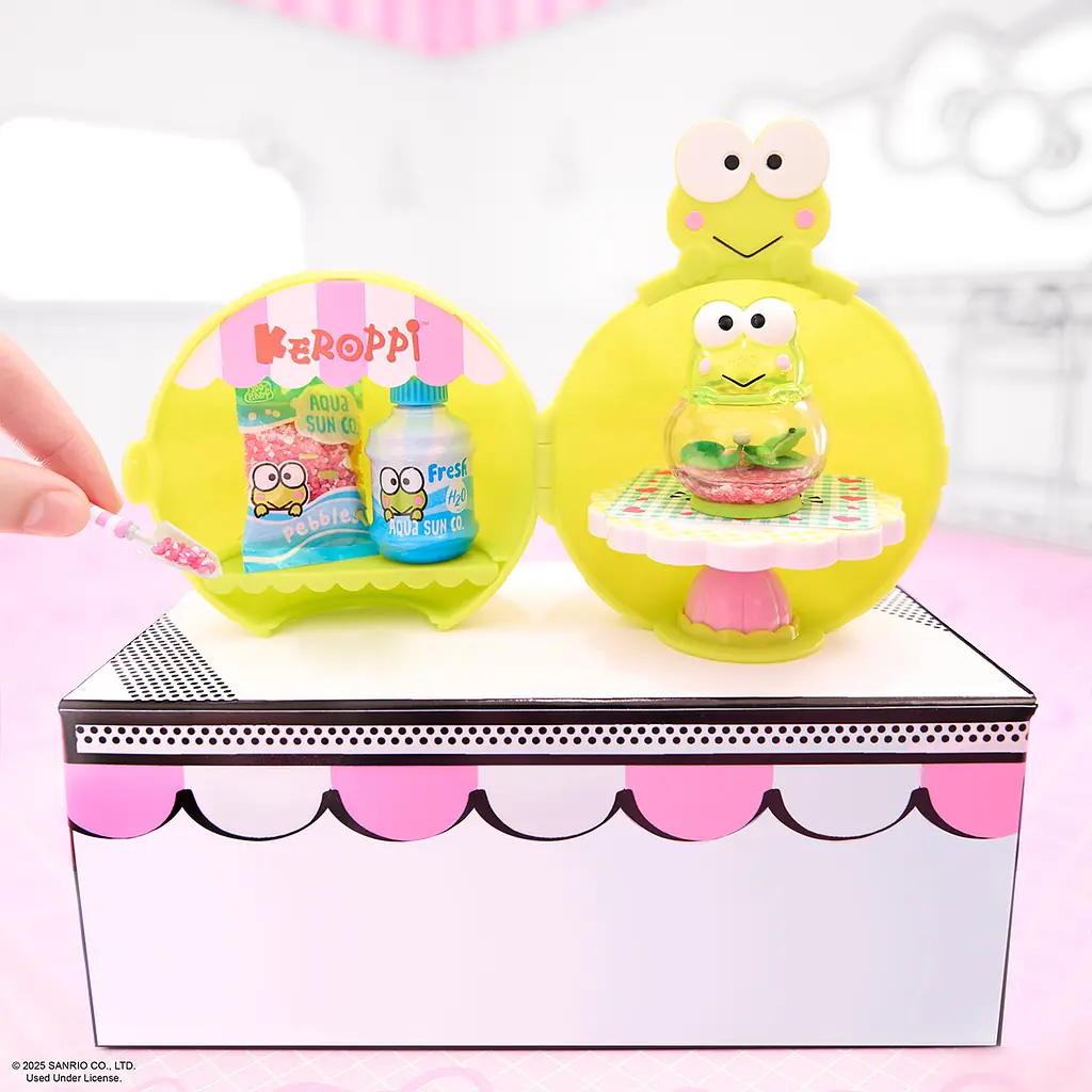 Игровой набор MGA's Miniverse серии Sanrio S2 Создай стиль вместе с Хэллоу Китти и друзьями (547235) - фото 9