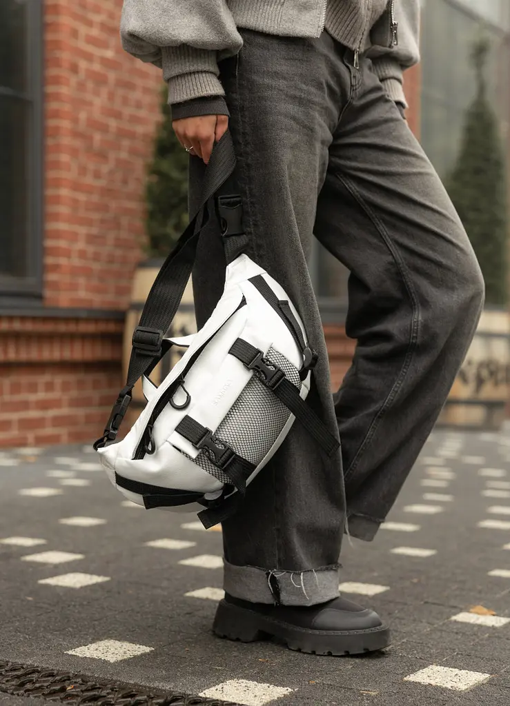 Велика жіноча поясна сумка бананка Sambag DynamicDart біла 38 × 21 × 7 см (80411008) - фото 4