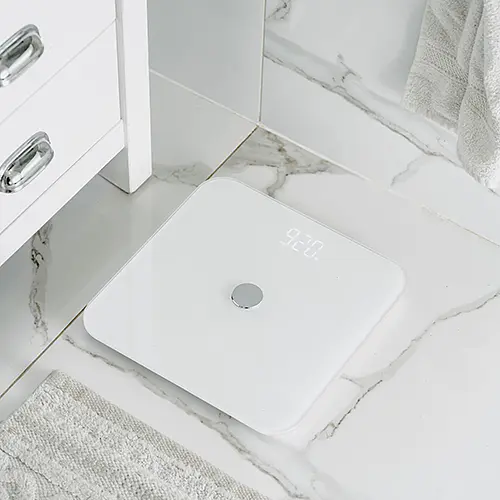 Аналітичні ваги підлогові Adler AD 8187 з додатком FitGo до 180 кг пам'ять 8 користувачів 12 показників Білі - фото 9