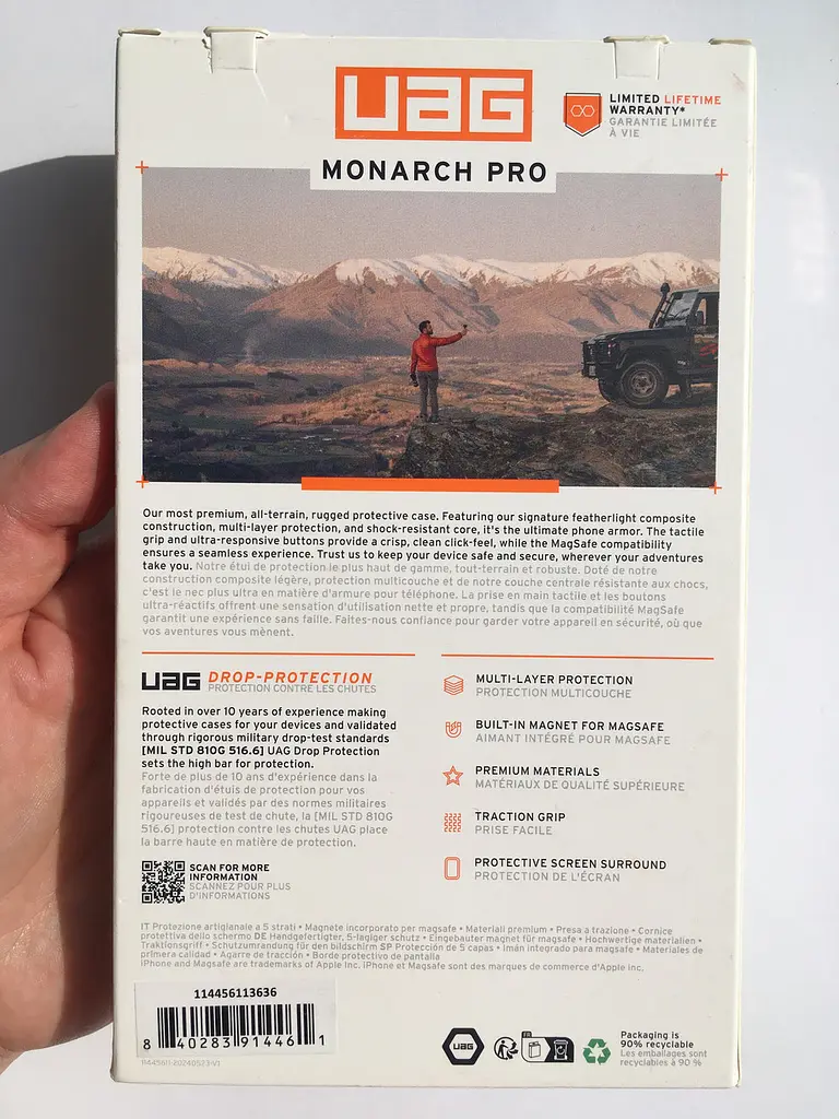 Чохол протиударний UAG Monarch Pro MagSafe (Original) для iPhone 16 Pro (6.3") Titanium 114456113636 - фото 4