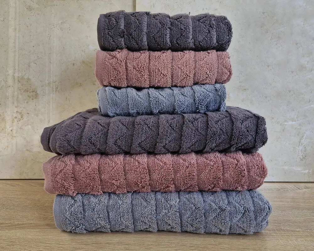 Набір турецьких махрових рушників Cestepe MicroCotton Premium 3 штуки 50x90 + 3 штуки 70х140 Ucgen 2 щільність 600 г/м2 - фото 3