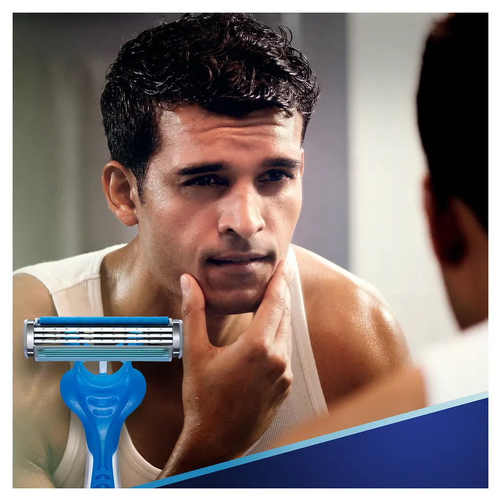 Одноразові станки для гоління Gillette Blue 3 Cool 6 шт. - фото 6