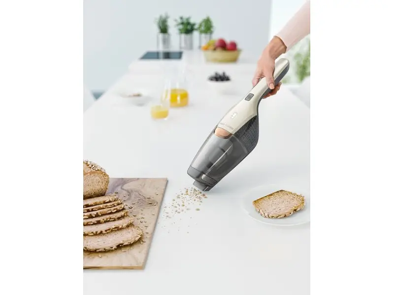 Вертикальний і ручний пилосос Electrolux EERC 75 SW 2 в 1 - фото 2