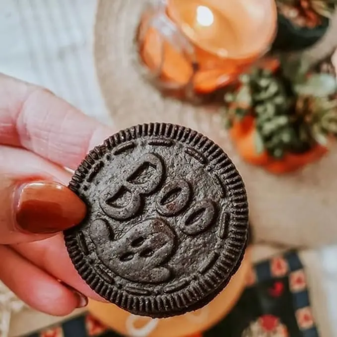 Печиво Oreo Orange Creme Chocolate Sandwich Cookies 30 Snack Packs 870 g - фото 4