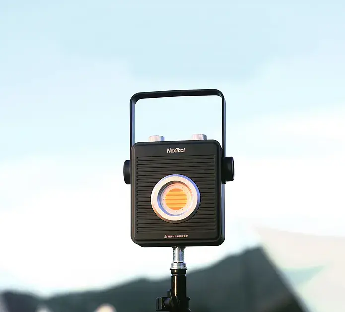 Многофункциональный фонарь + PowerBank Xiaomi Nextool Outdoor Light NE20093 [8000mAh] Black [75658] - фото 2