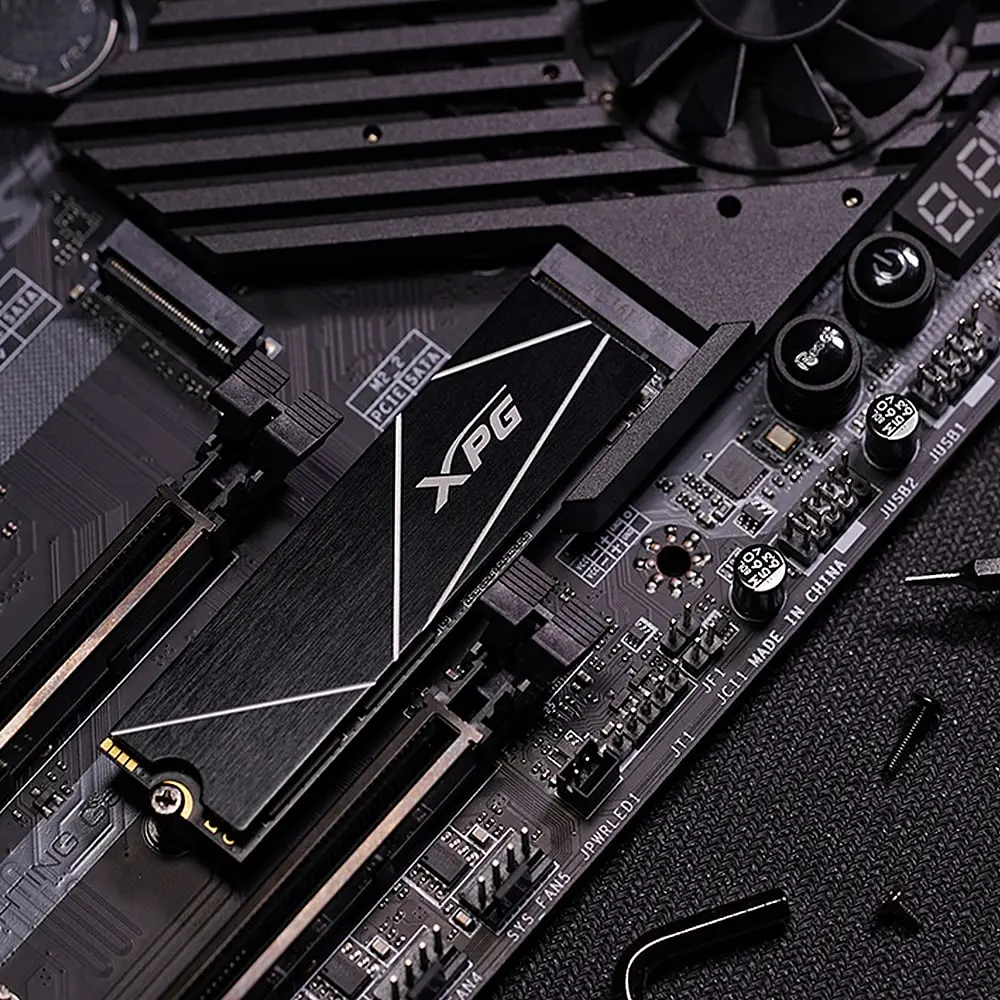 Накопичувач SSD M.2 ADATA GAMMIX S70 BLADE 1TB 2280 PCIe 4x4 NVMe 3D NAND Read/Write:7400/5500 MB/sec (AGAMMIXS70B-1T-CS) - фото 7