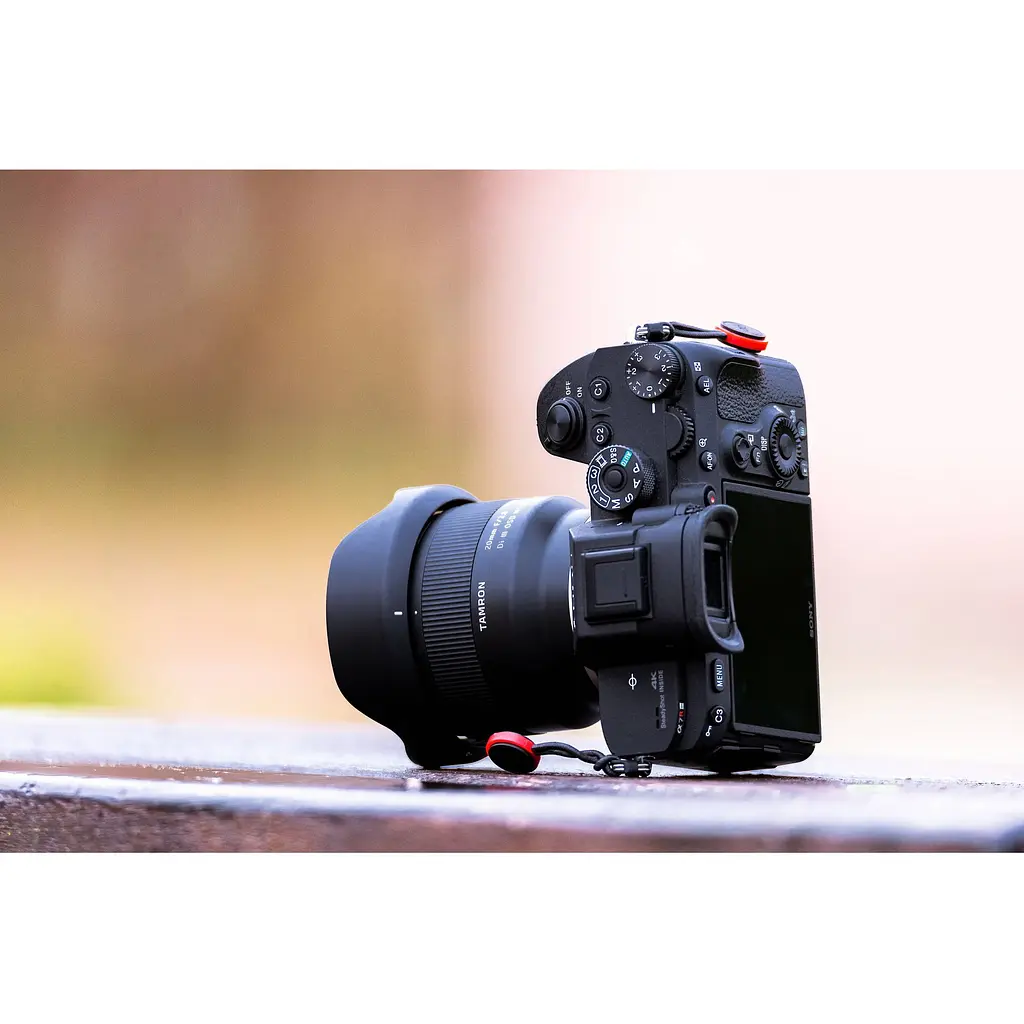 Об'єктив Tamron AF 20mm F/2.8 Di III OSD M1:2 Sony E (F050SF) - фото 19