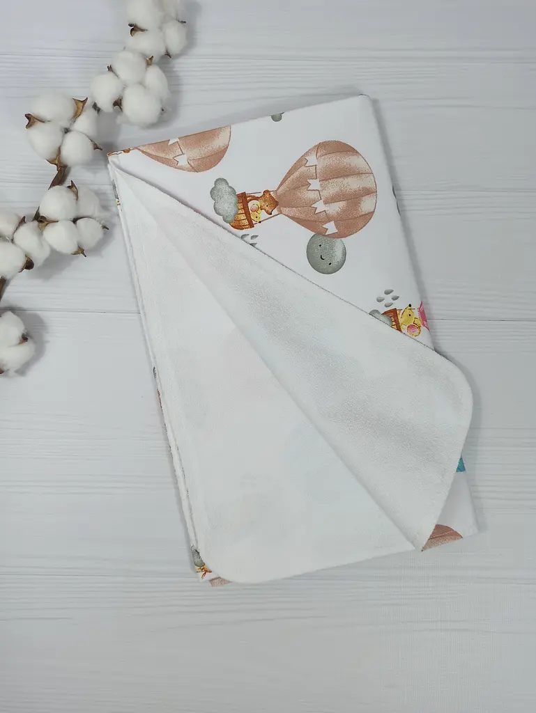 Пелюшка дитяча багаторазова непромокальна a.l.babybox Повітряні кулі 50x80 см Різнокольоровий (NM 18165283) - фото 2