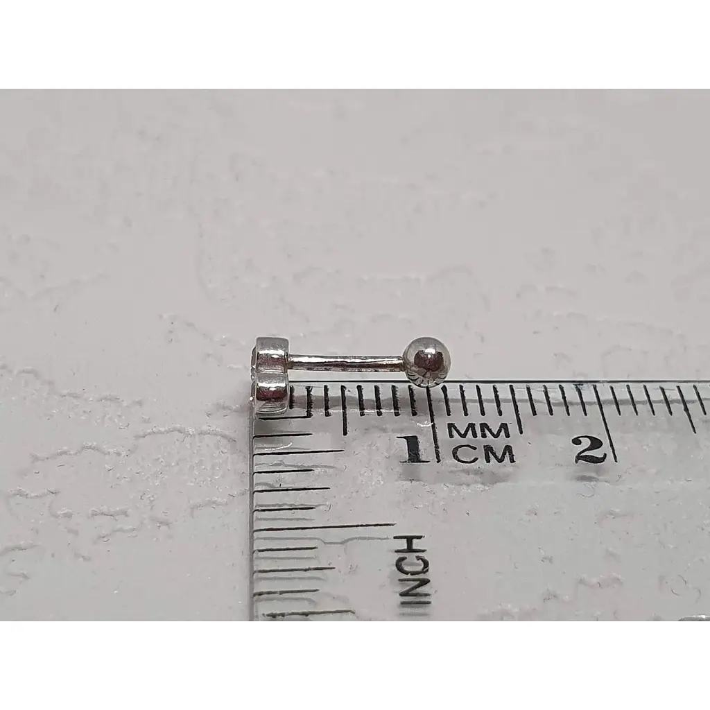 Серебряная серьга для пирсинга хеликса Ирий с фианитами. 40069ШТ - фото 6