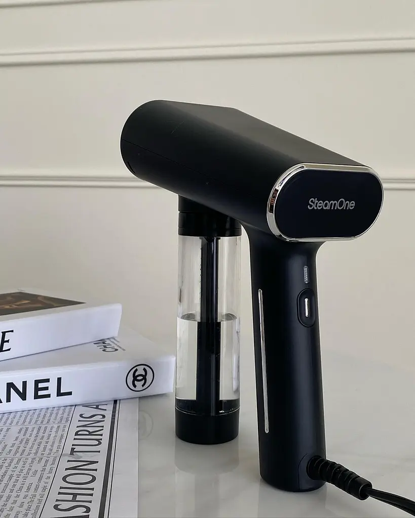 Отпариватель портативный SteamOne черный (EUNS150B) - фото 3