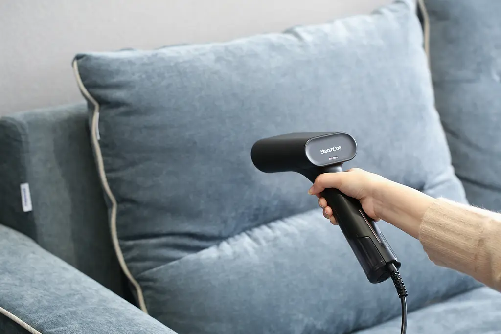 Отпариватель портативный SteamOne черный (EUDTC75B) - фото 4